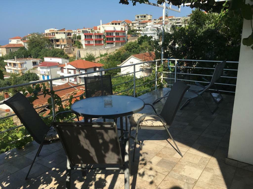 Apartment Luna Ulcinj Eksteriør billede